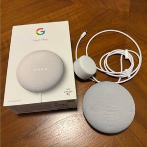 Google Nest Mini 2nd Gen - Light Gray